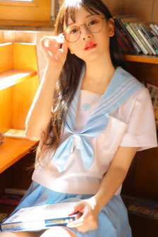 大胸女保洁上门服务